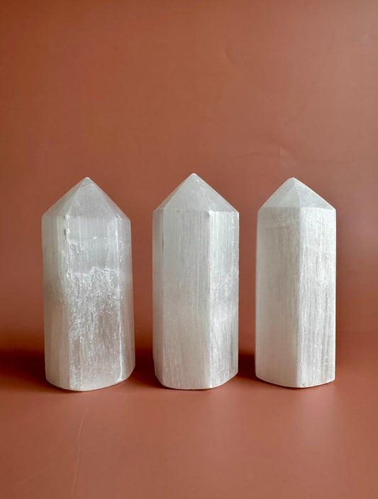 Small Satin Spar (Selenite) Tower