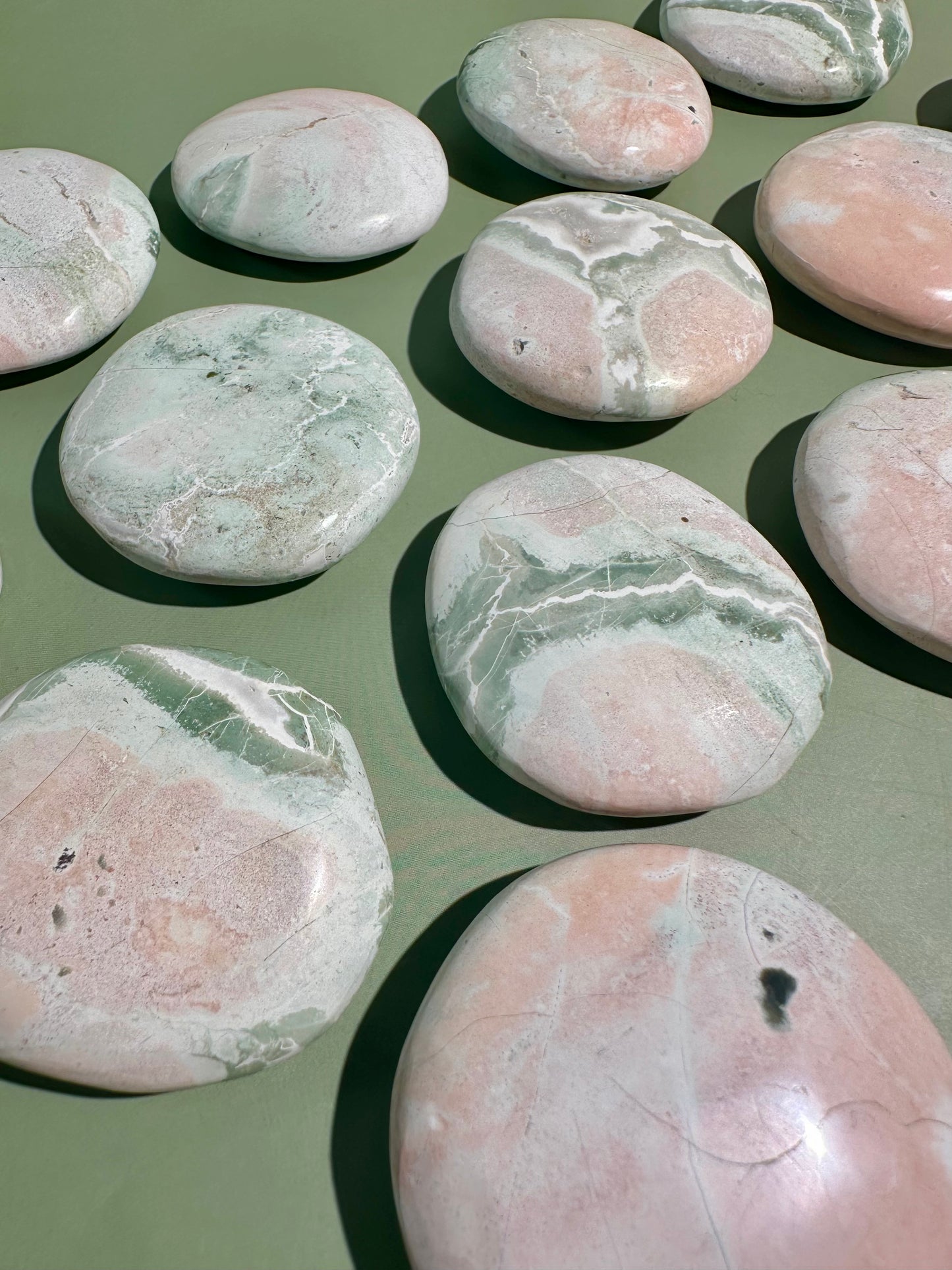 Unicorn Jasper Round Flat Palm