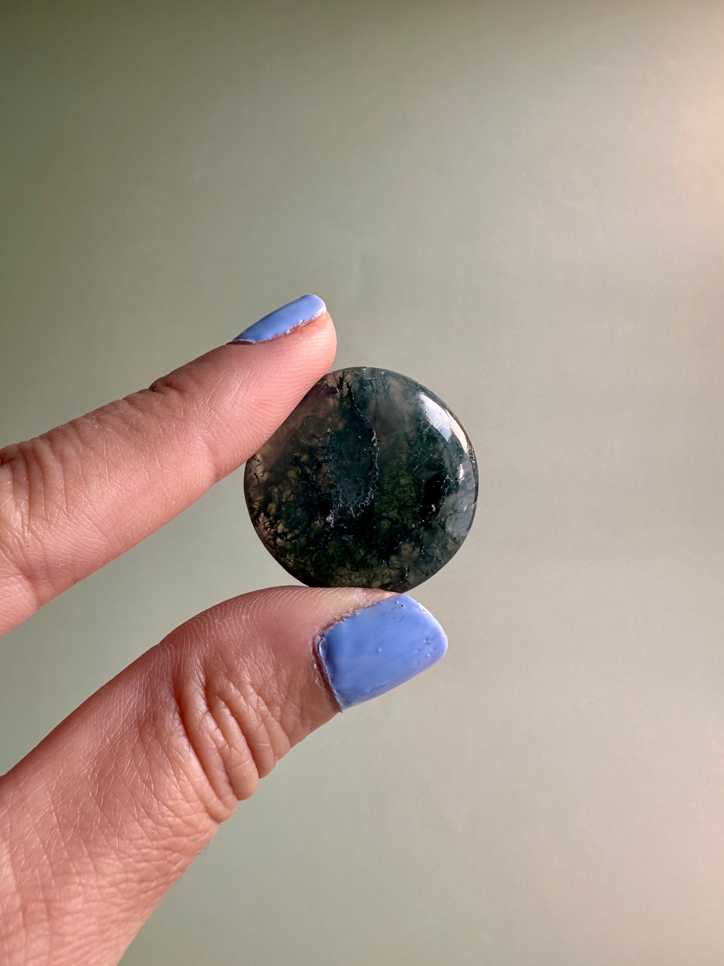 Moss Agate Mini Flat Palm