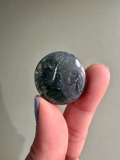 Moss Agate Mini Flat Palm