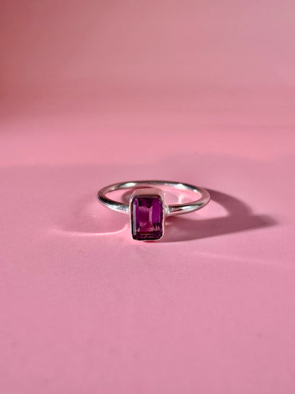 925 Sterling Silver Solitaire Emerald Faceted Amethyst Bezel Ring