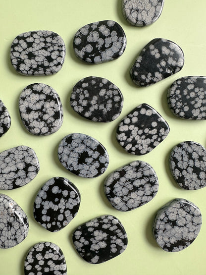 Snowflake Obsidian Flat Palm