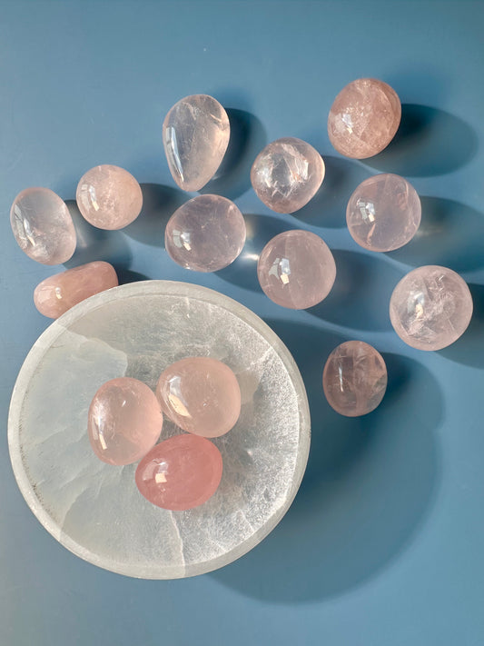 Medium Round Satin Spar (Selenite) Bowl