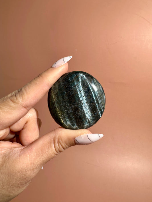 Blue Tiger's Eye Round Flat Palm