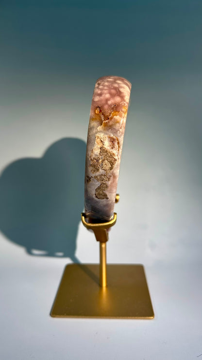 Pink Amethyst Heart on Gold Stand – Option A