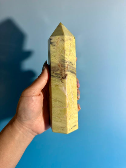 Serpentine Tower | Renewal, Protection & Grounding Crystal Tower