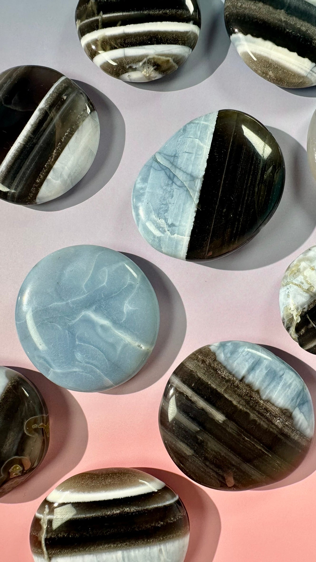 Blue Opal Round Flat Palm