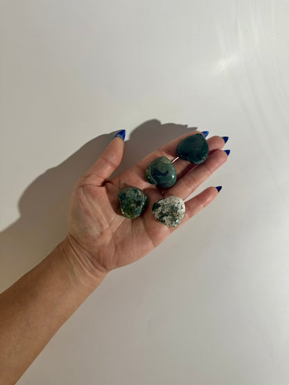 Small Moss Agate Heart | Green Crystal Carving