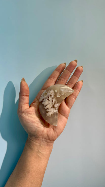 Flower Agate Crescent Moon – Option I