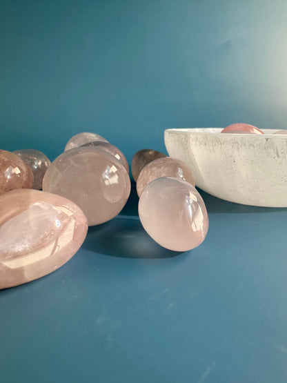 Medium Round Satin Spar (Selenite) Bowl