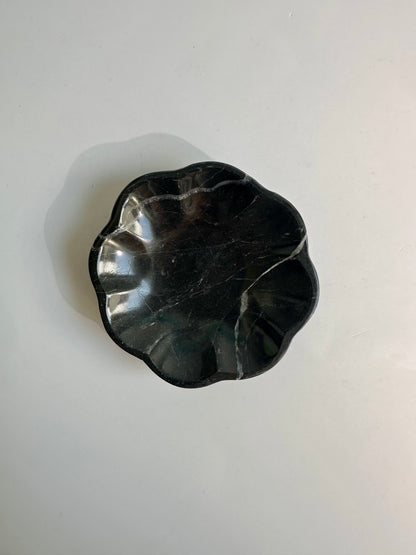 Small Black Marble Scalloped Dish