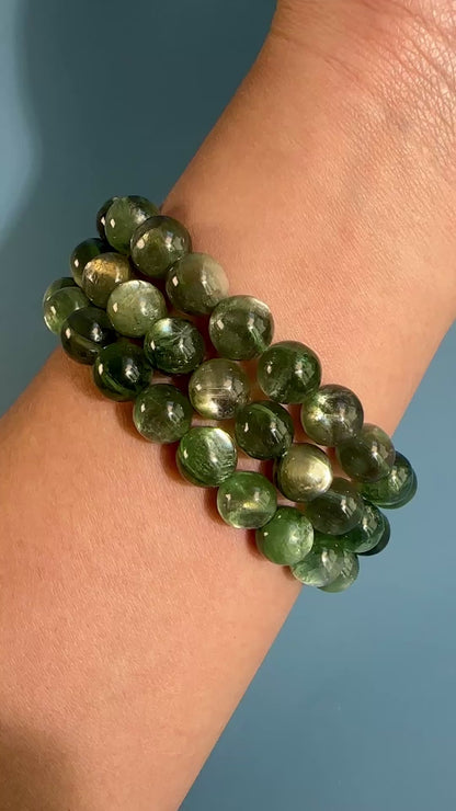 10mm Green Mica Beaded Bracelet