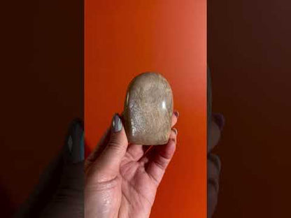 Peach Moonstone Standing Freeform – Option D | Self-Love, Intuition & Serene Energy Crystal