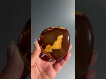 Carnelian Orca Agate Freeform – Option A | Courage, Grounding & Collector Crystal